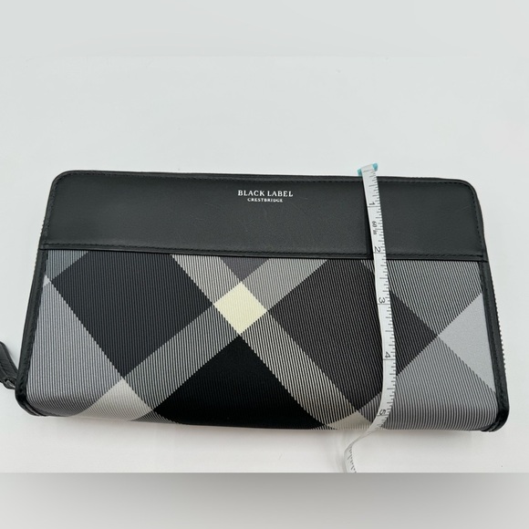 Burberry-Authentic-Black Label Crestridge Double Zippy Wallet/Organizer Like New - Picture 12 of 15